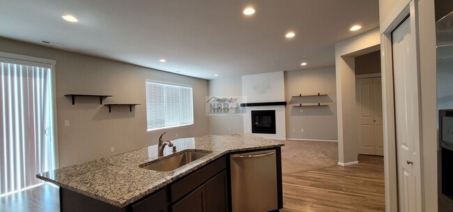 Building Photo - Stunning 3 bd House in Lacey!