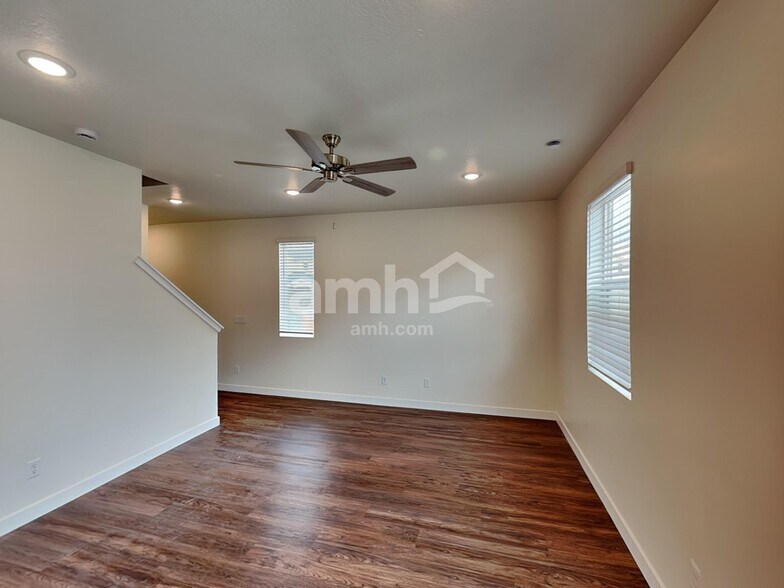 Building Photo - 8937 Wilroy Rd