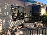 Building Photo - 505 N Broughton St