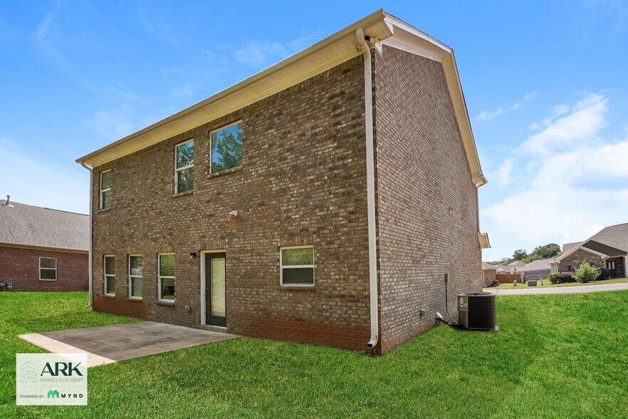 Building Photo - 5418 Bluebell Cir