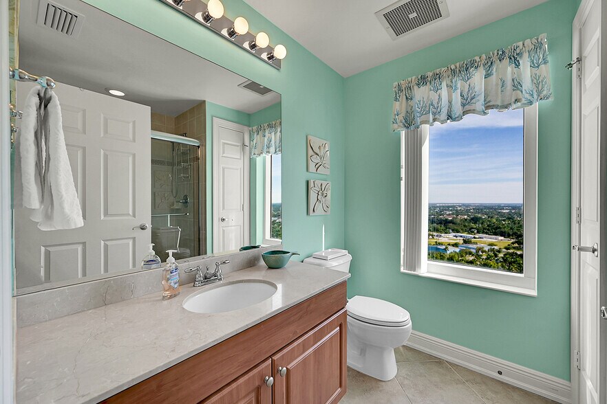 Building Photo - 2743 1st St