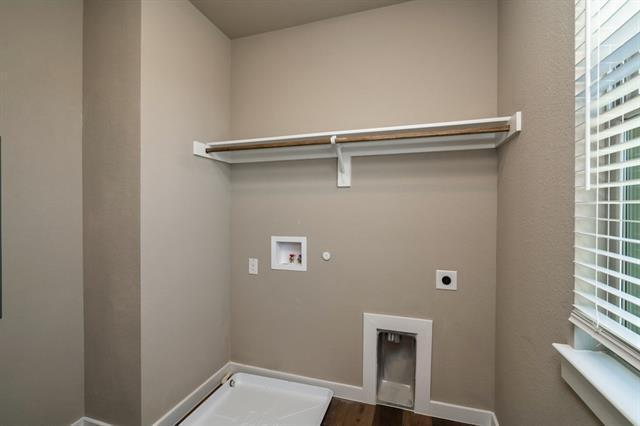 Building Photo - 734 Fallow Dr