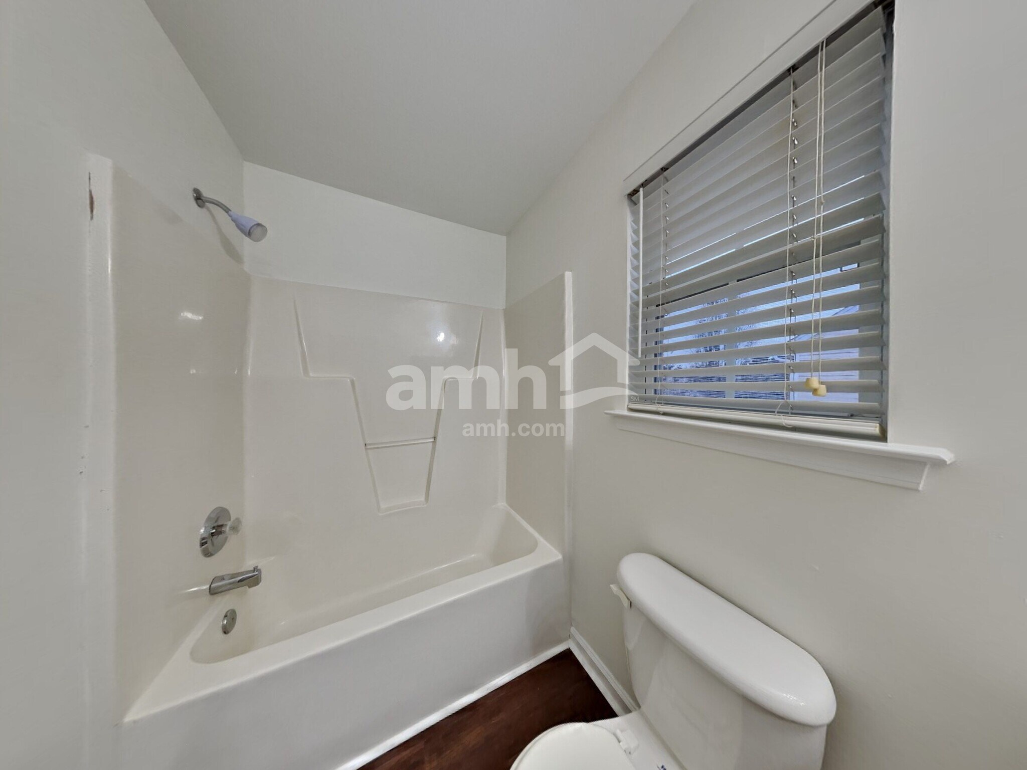 Building Photo - 126 Elrosa Rd