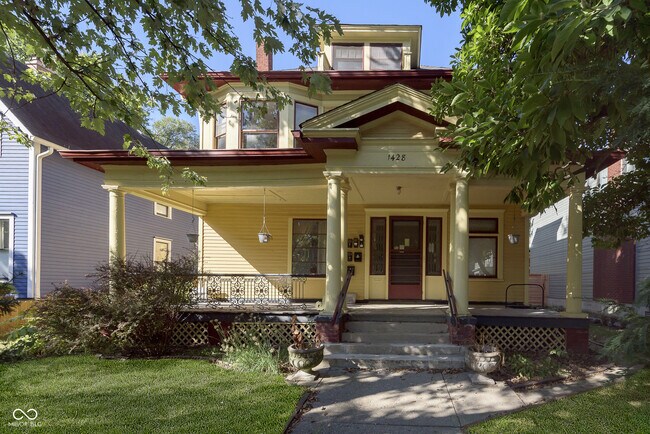 Primary Photo - 1428 N Park Ave