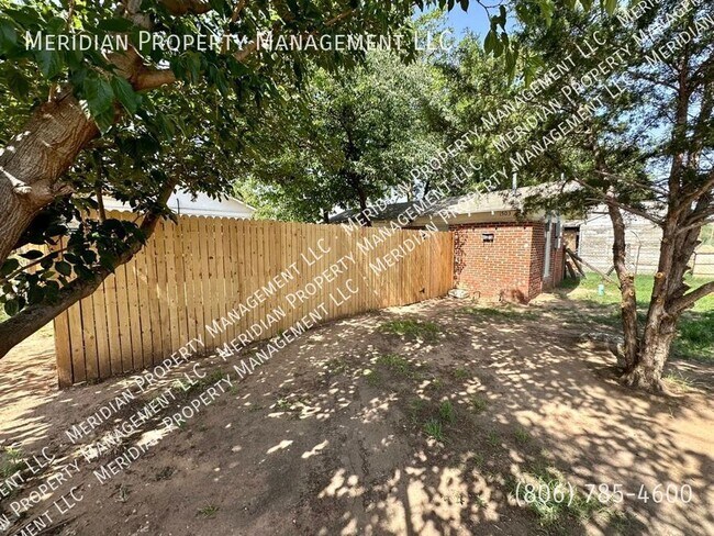 Building Photo - 1503 Avenue T