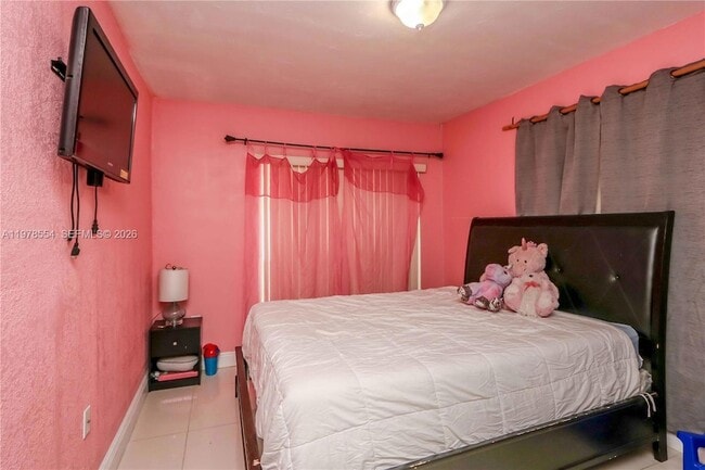 Building Photo - 7769 Biltmore Blvd