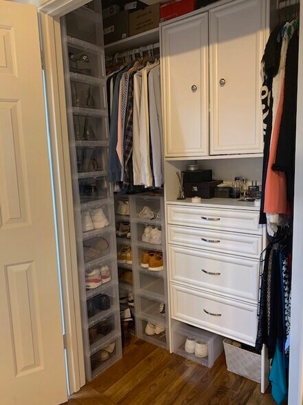 Building Photo - 3715 Hampton Ct