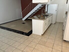 Building Photo - 26 Nedra Ct