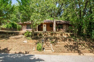 Building Photo - House for Lease in Denison Area - 3/2/2