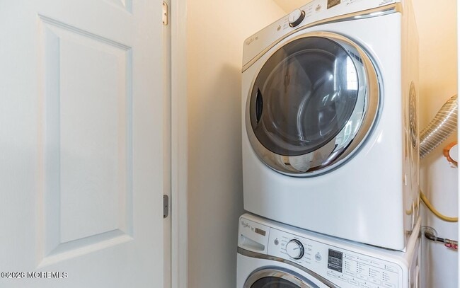 Building Photo - 507 Lexington Mews