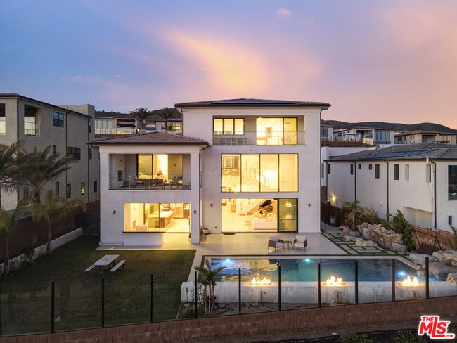 Building Photo - 20248 Willoughby Ln