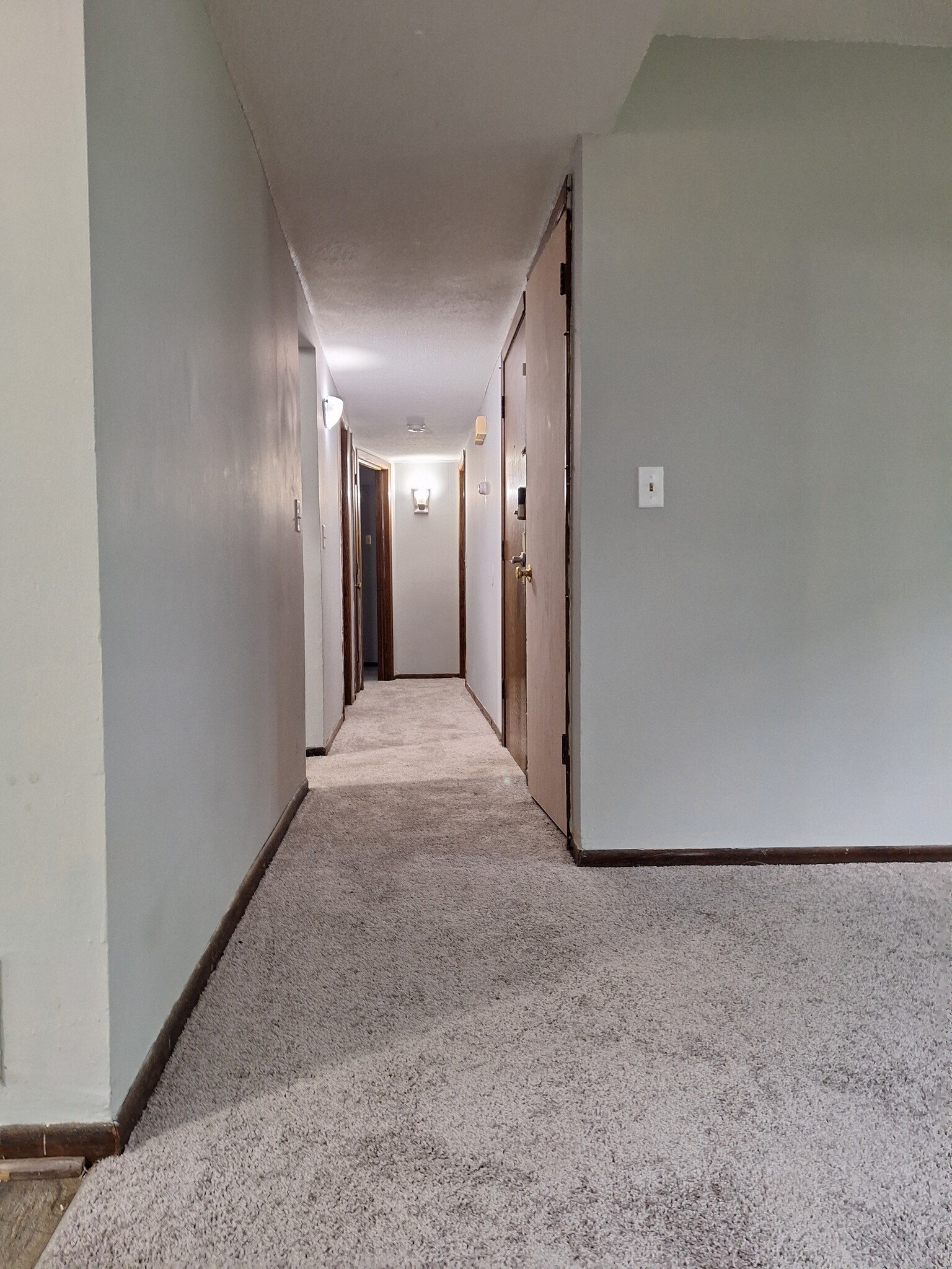 Hallway - 1575 Arkwright St