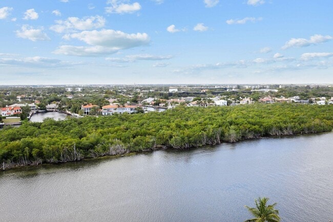 Building Photo - 4201 N Ocean Blvd