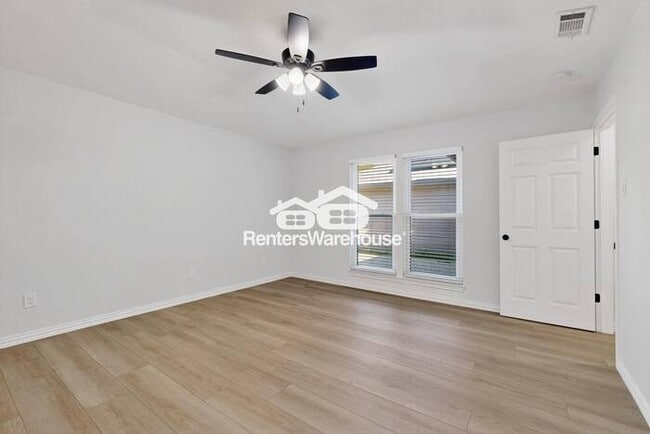 Building Photo - Coppell Home Completely Refreshed