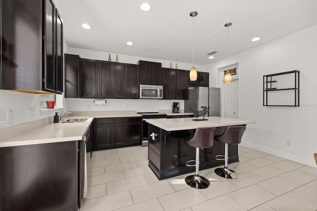 Building Photo - 7435 Ripplepointe Way