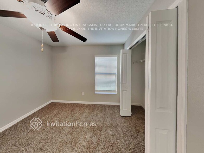 Building Photo - 1549 Blue Rose Dr