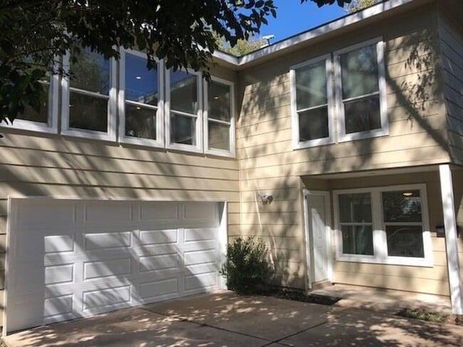 Primary Photo - 3 X 2 Townhome Near UT Avail August 2025!