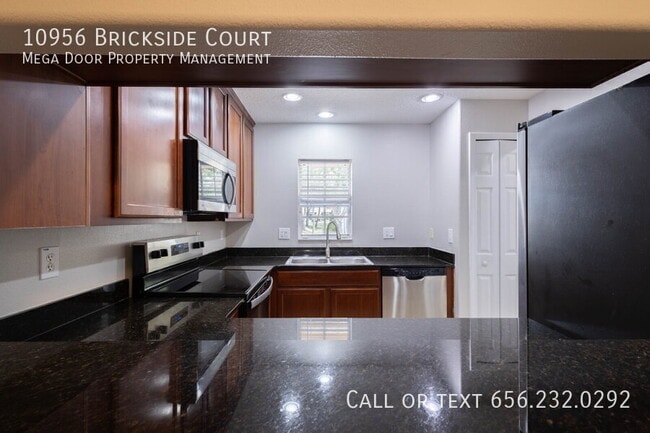 Building Photo - 10956 Brickside Ct