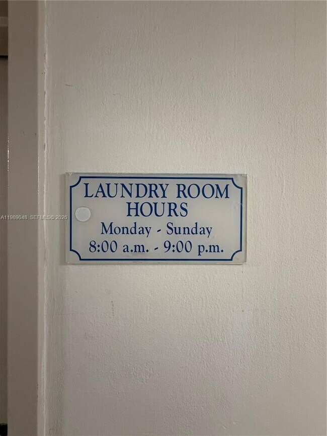 Building Photo - 16851 NE 23rd Ave