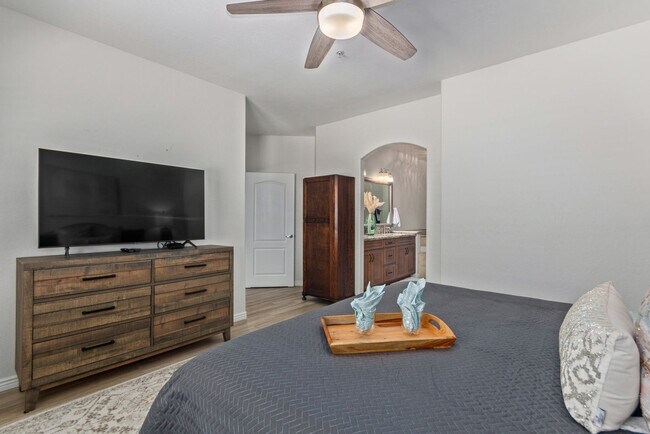 Building Photo - 11500 E Cochise Dr