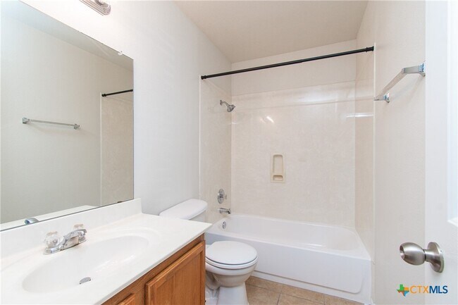 Building Photo - 505 E Orion Dr