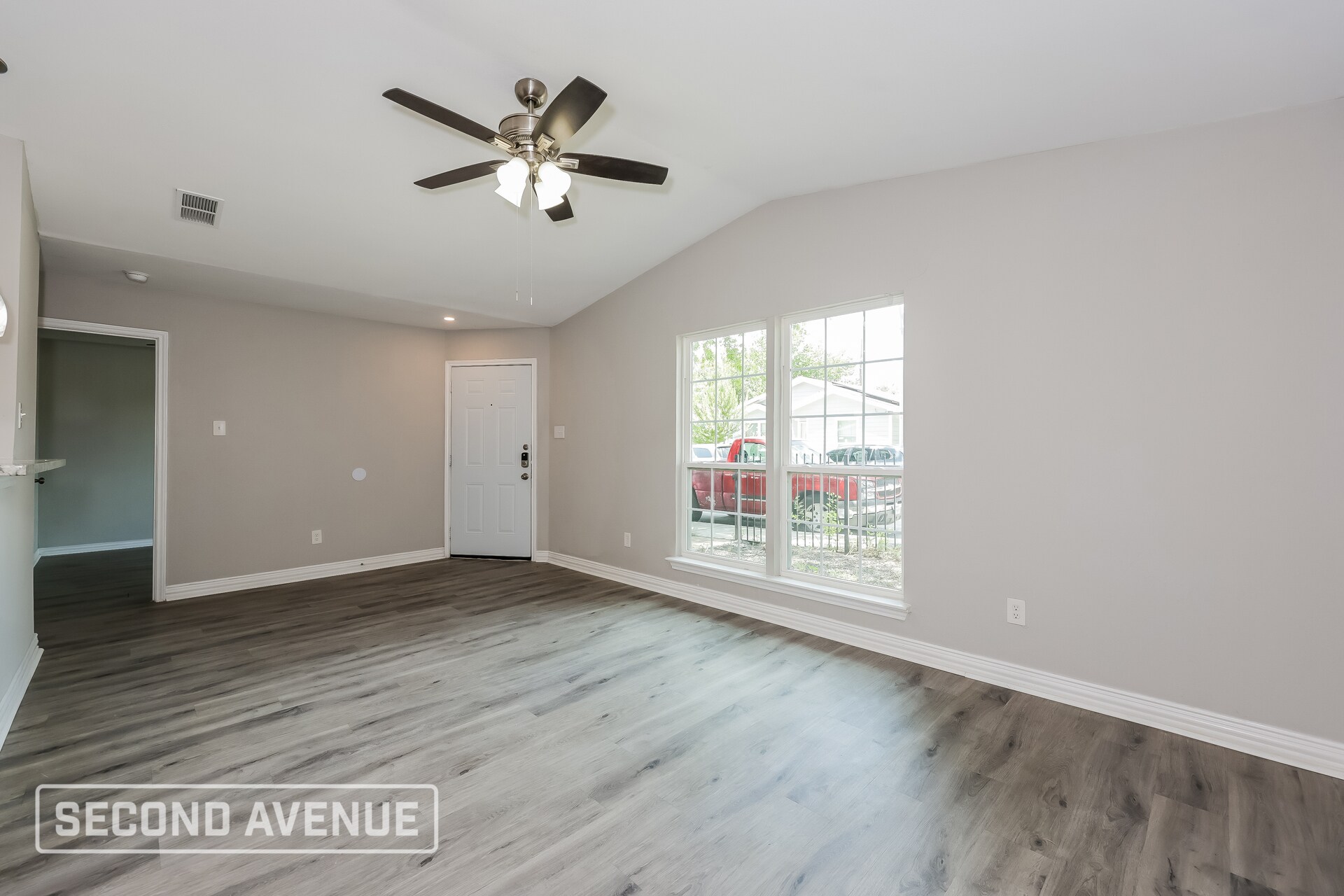 Building Photo - 2024 Lewiston Ave