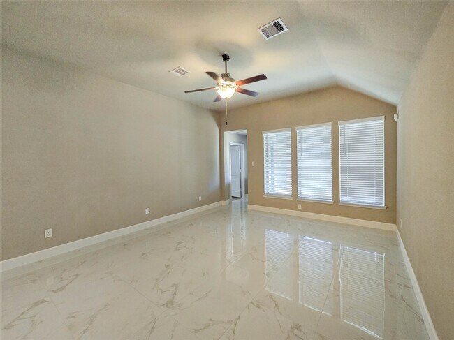 Building Photo - 20230 Rainflower Bay Ln