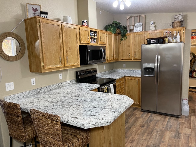 Building Photo - 276 Alpenridge Rd