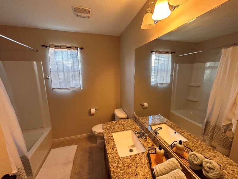Building Photo - 405 S 740 E