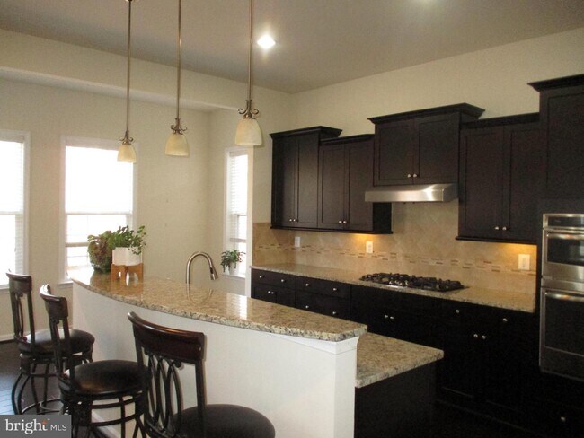 Building Photo - 7303A Hayfield Rd