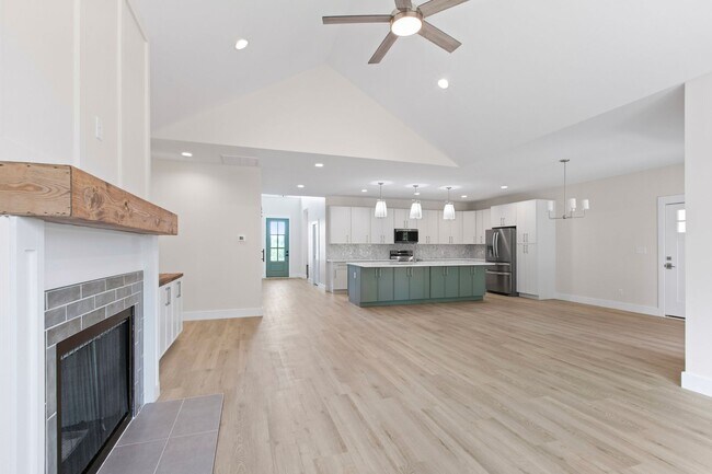 Building Photo - Beautiful New Construction Home-Long Term Rental