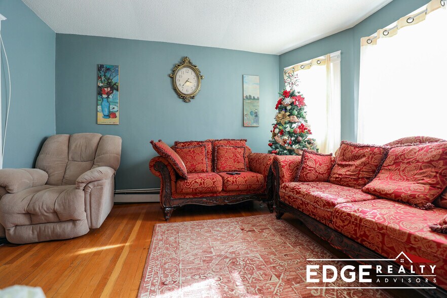 Building Photo - 6 Becket St