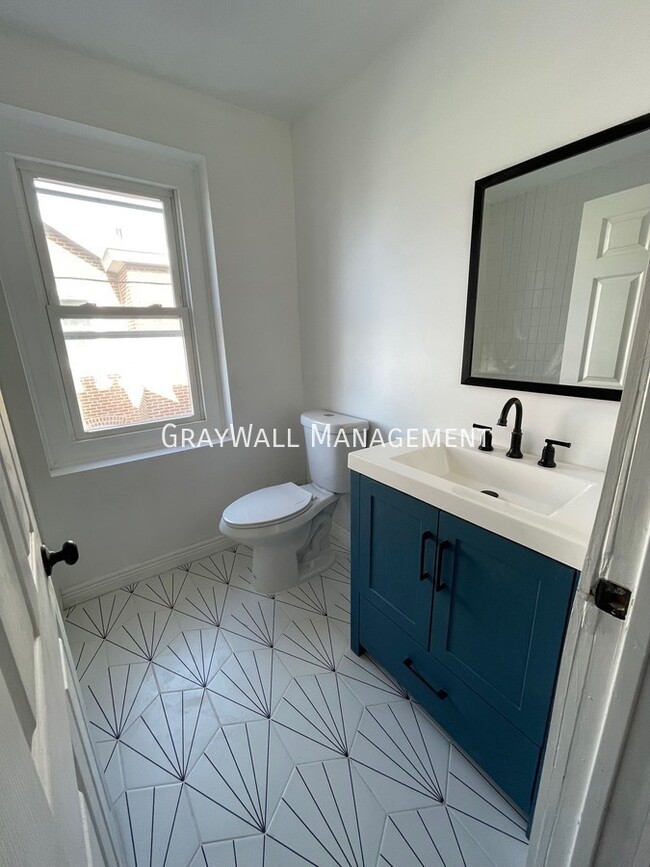 Building Photo - 89 Ridley Ave