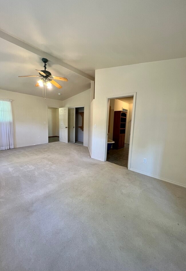 Building Photo - 9827 Fort Worth Dr
