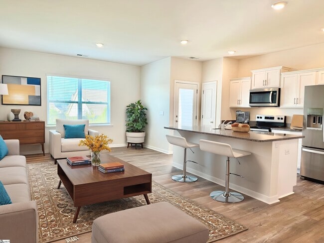 Building Photo - 792 Embark Cir