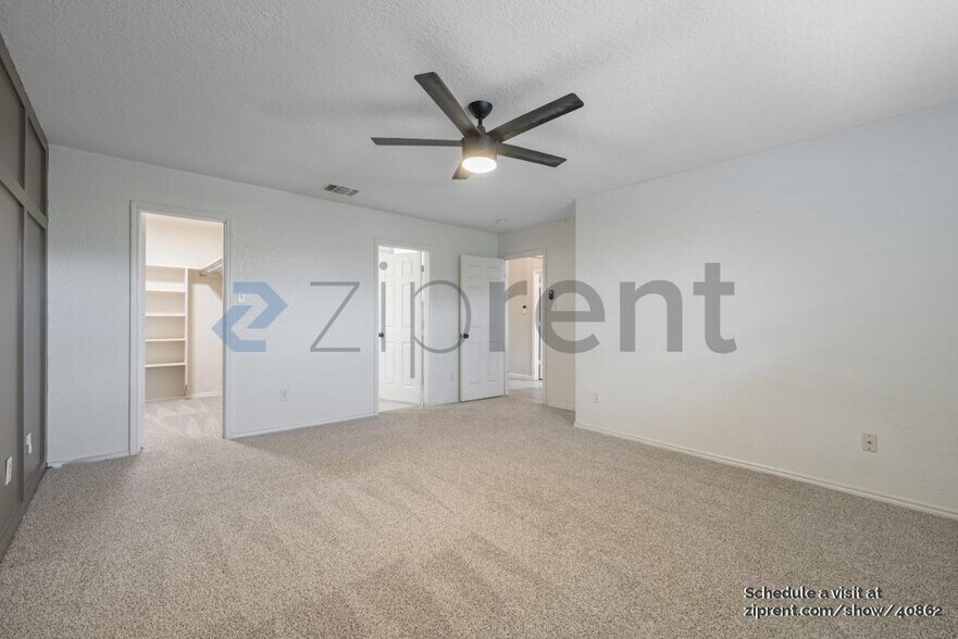 Building Photo - 6706 Raintree Pl