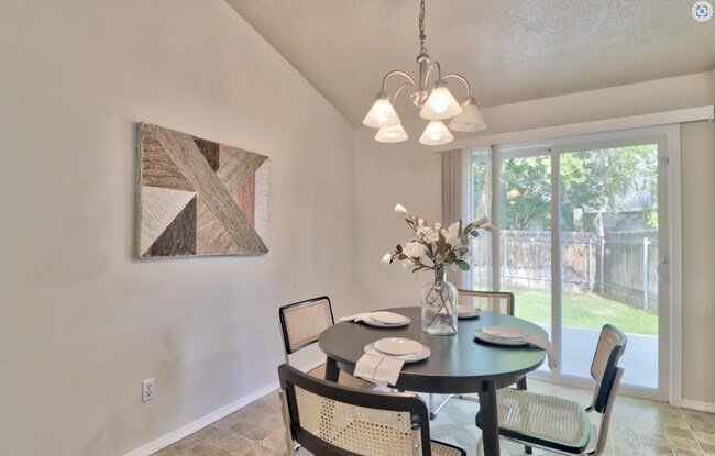 Building Photo - 3098 N Timberfalls Way