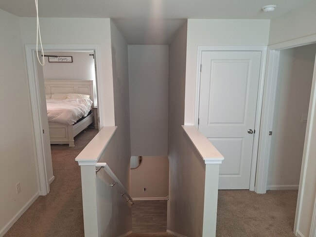 Building Photo - Delightful Four Bedroom Home Approximately...