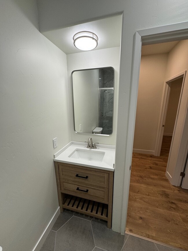 Building Photo - 5609 Benhenry Ct