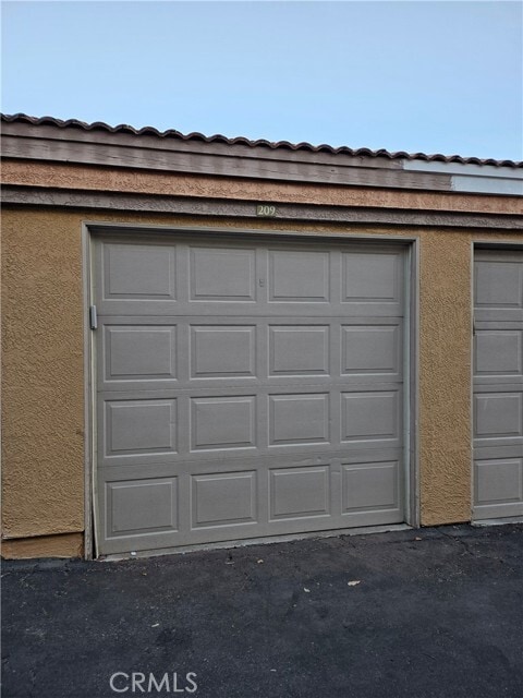 Building Photo - 30902 Club House Dr