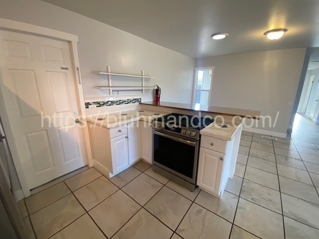 Building Photo - 3195 White Cir