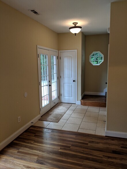 Building Photo - 171 Boardtown Rd