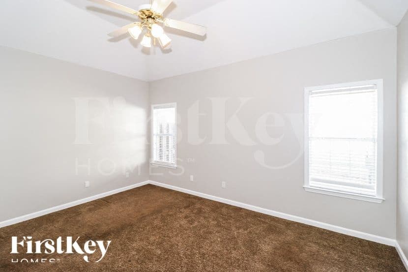 Building Photo - 969 Nesting Wood Cir W