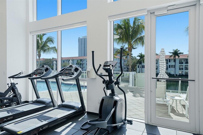 Building Photo - 3030 NE 188th St