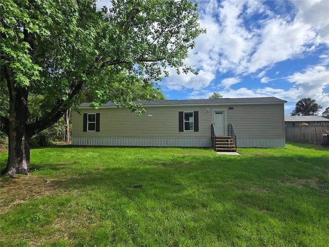 Building Photo - 24048 Ermine Rd