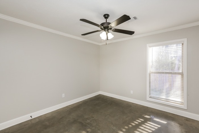 Building Photo - 104 Moss Crk