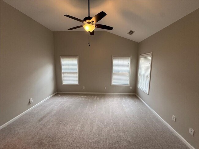 Building Photo - 5055 Hastings Terrace