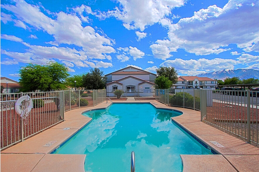 Primary Photo - Madrean Vista
