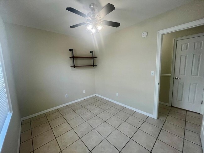 Building Photo - 505 S Westland Ave