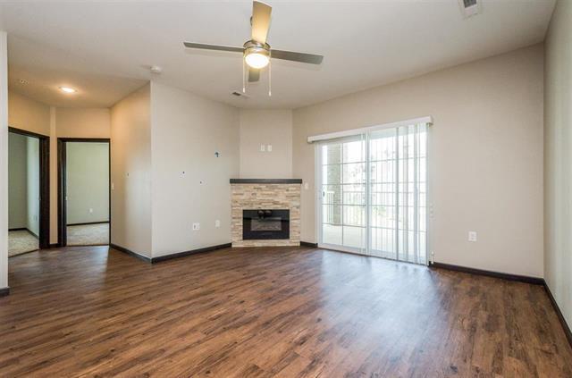 Building Photo - 2867 Spring Rose Cir